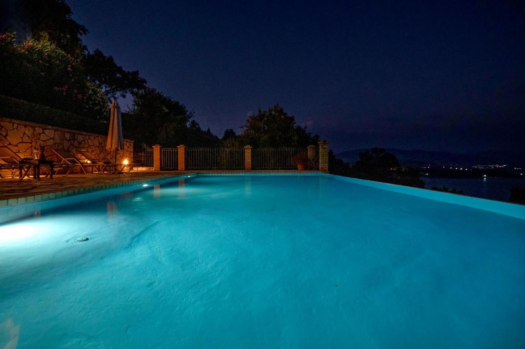 Villa Vilelmina Agnítsini Exteriör bild